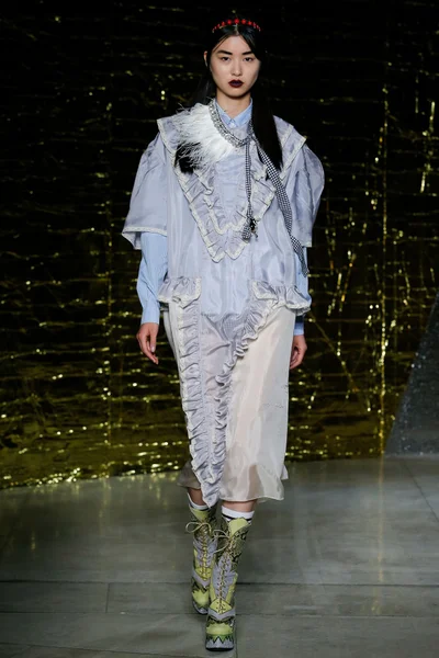 Look 23